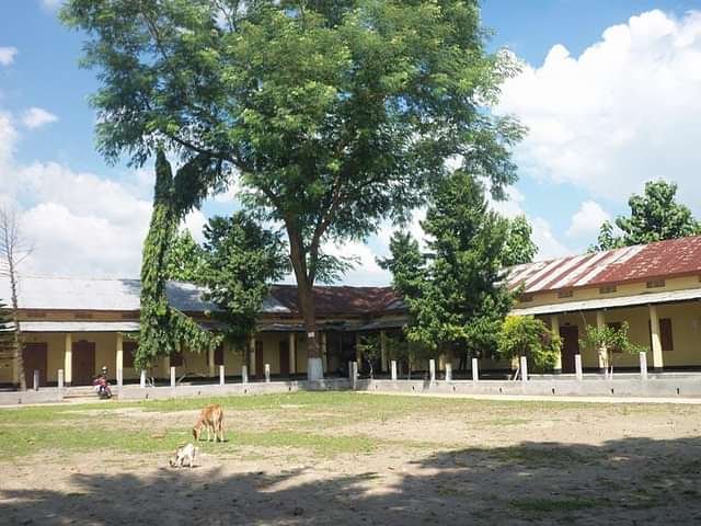 Fakiragram_College